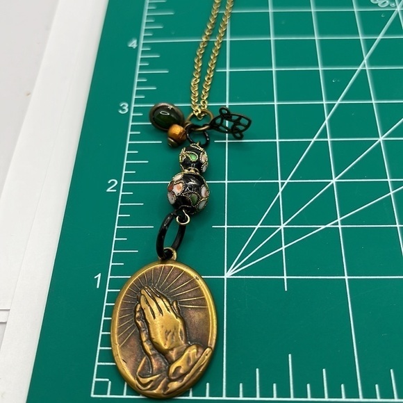 Praying Hands Medallion on Necklace - Picture 10 of 11